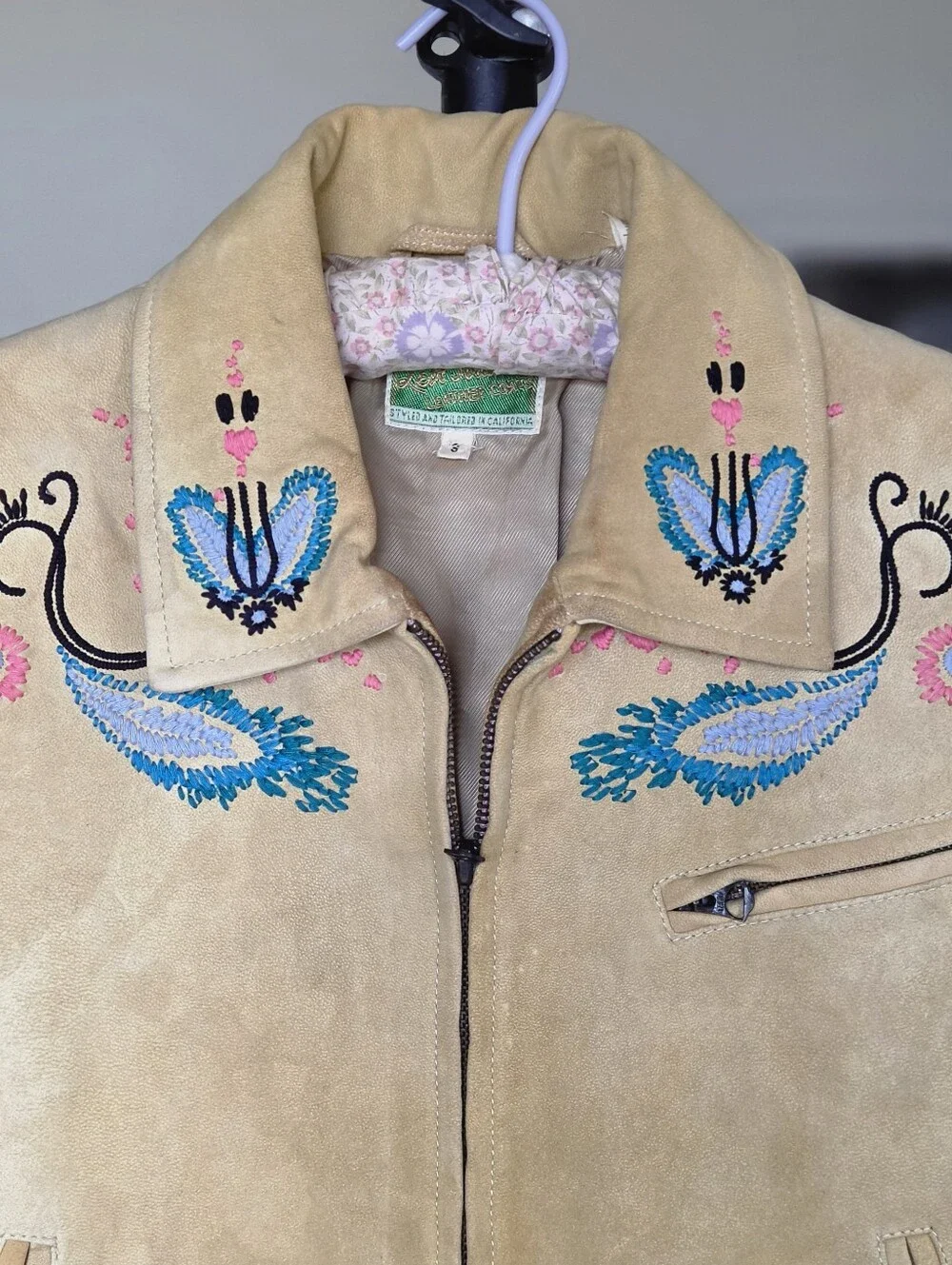 RARE Levi's Vintage Leather Embroidered Jacket Made In Italy - Picture 4 of 11